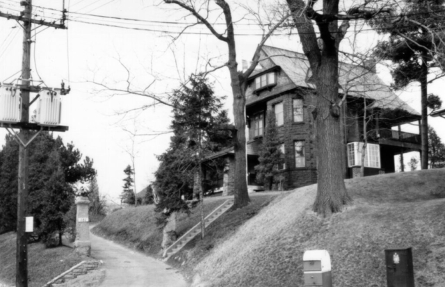 181 Ellis Avenue was designed by John Gemmell for his father Alexander. Gemmell was also the architect for 10 Morningside, 22 DeForest, St. Olave's Church, Morningside Church, the 1914 addition to Swansea Public School, and, on his deathbed, the present Morningside-High Park Church. Source and date unknown.